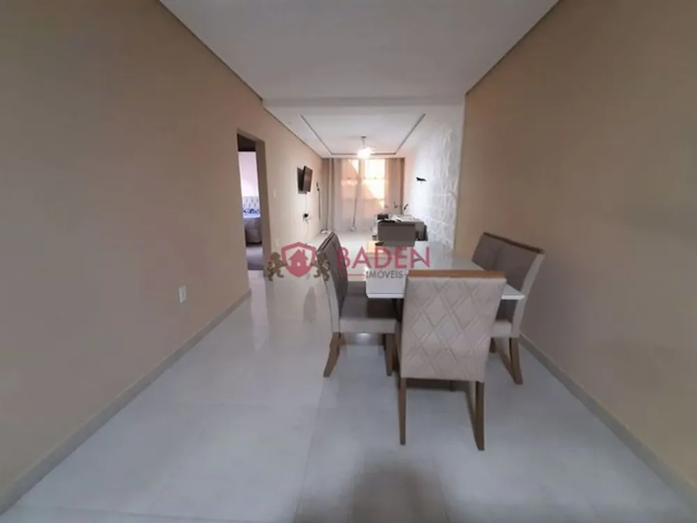 Casa, 3 quartos, 148 m² - Foto 2