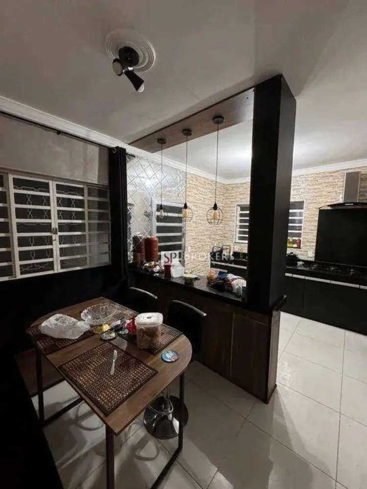 Casa, 3 quartos, 190 m² - Foto 1