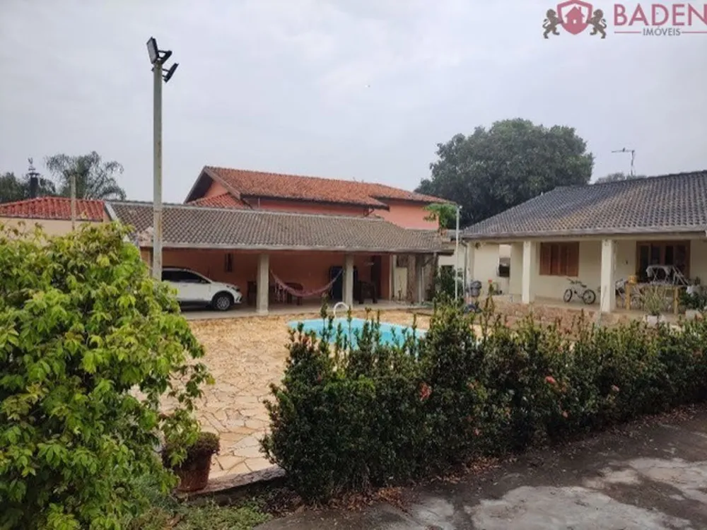 Chácara, 3 quartos, 1288 m² - Foto 2