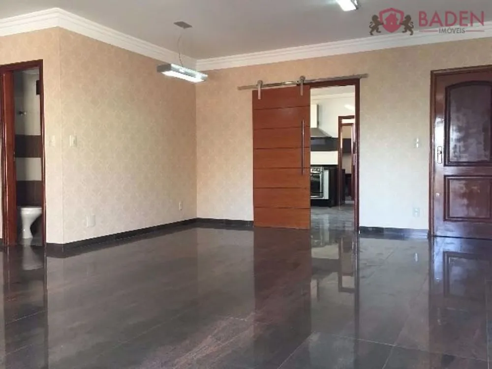 Apartamento, 3 quartos, 144 m² - Foto 1