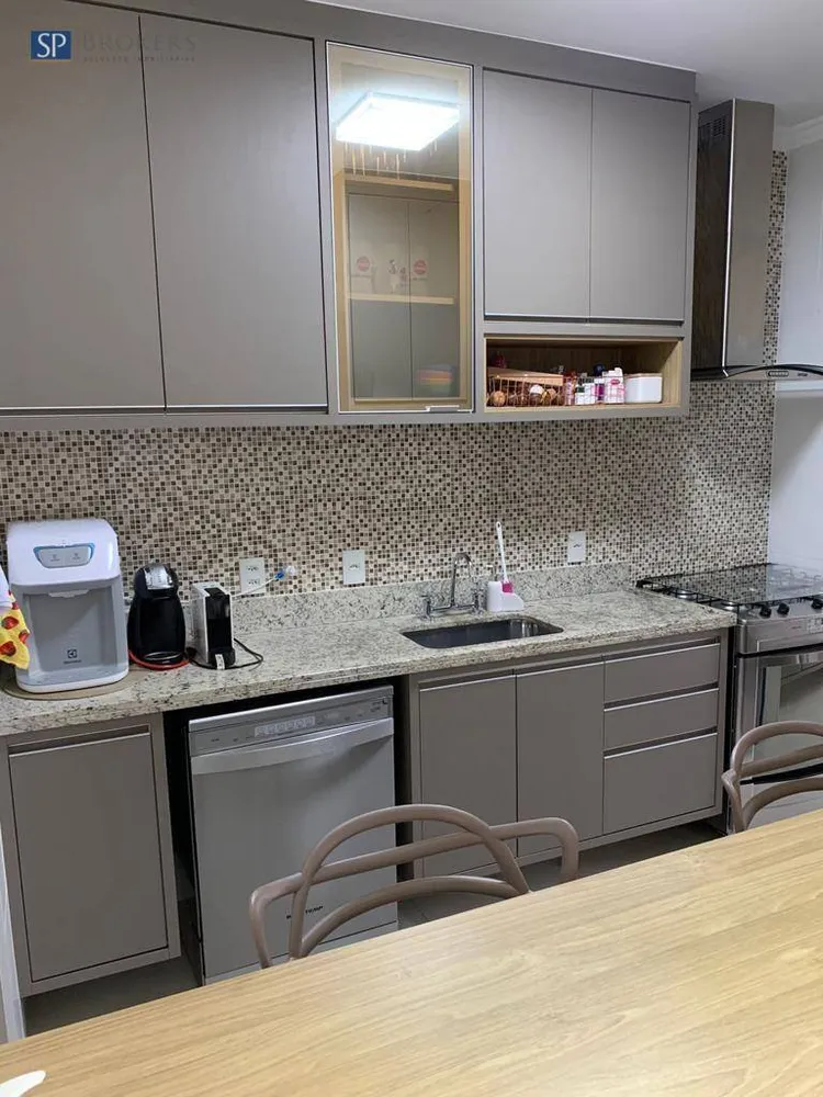 Apartamento, 3 quartos, 107 m² - Foto 2