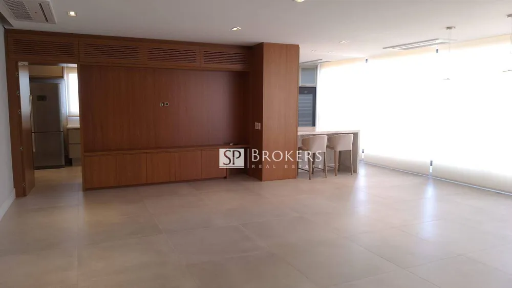 Apartamento, 3 quartos, 256 m² - Foto 4