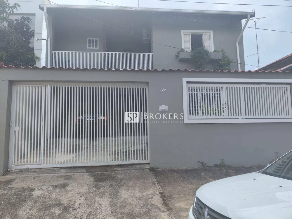 Casa, 3 quartos, 240 m² - Foto 1