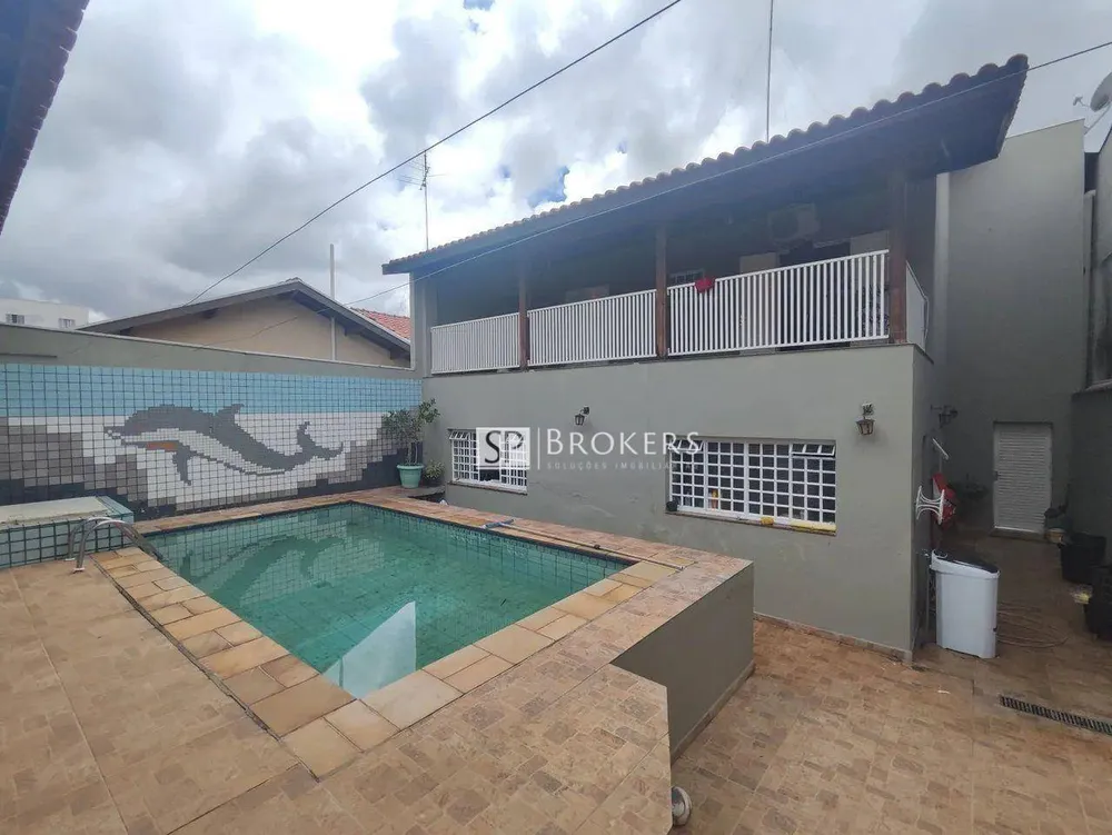 Casa, 3 quartos, 240 m² - Foto 2