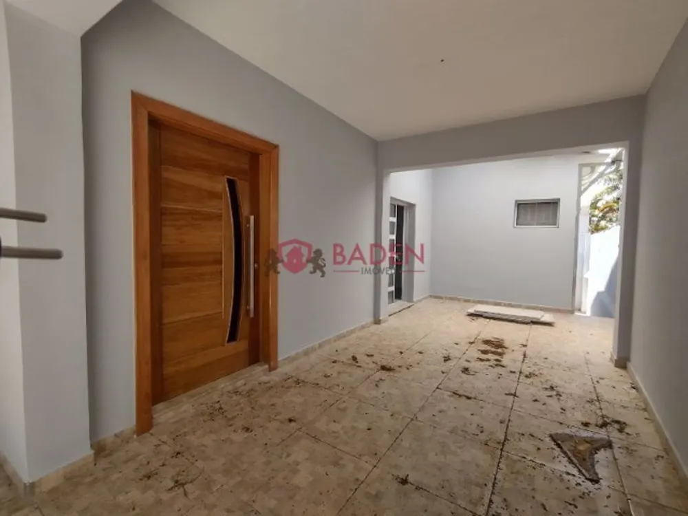 Casa, 3 quartos, 299 m² - Foto 1