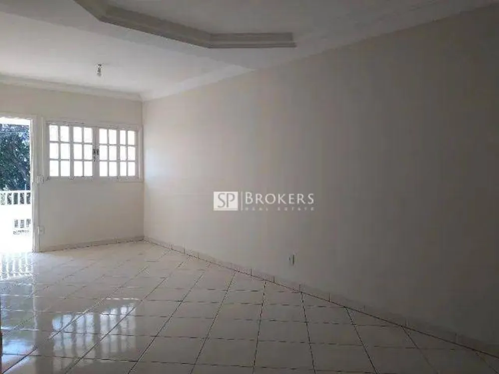 Casa, 3 quartos, 135 m² - Foto 1
