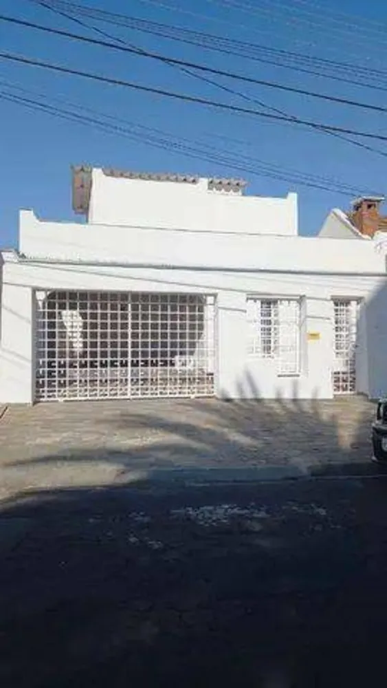 Casa, 3 quartos, 270 m² - Foto 1