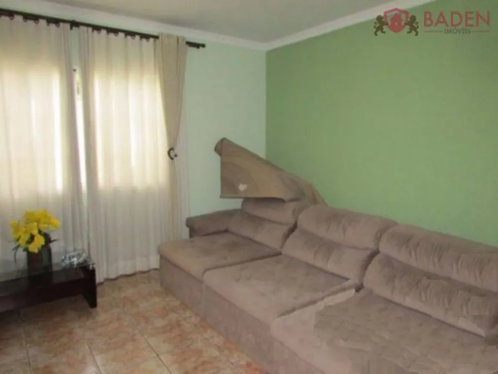 Casa, 4 quartos, 200 m² - Foto 3