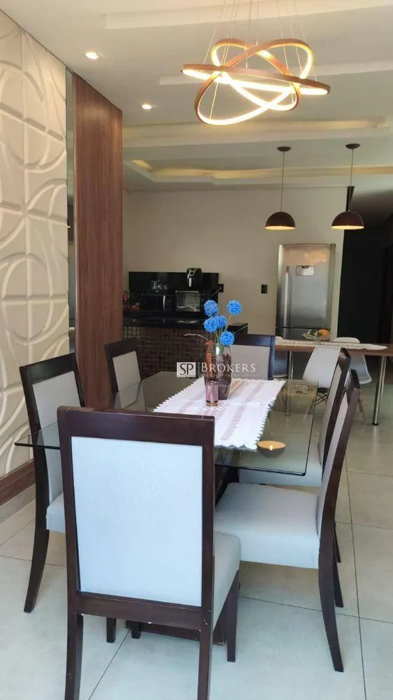 Casa, 3 quartos, 152 m² - Foto 4