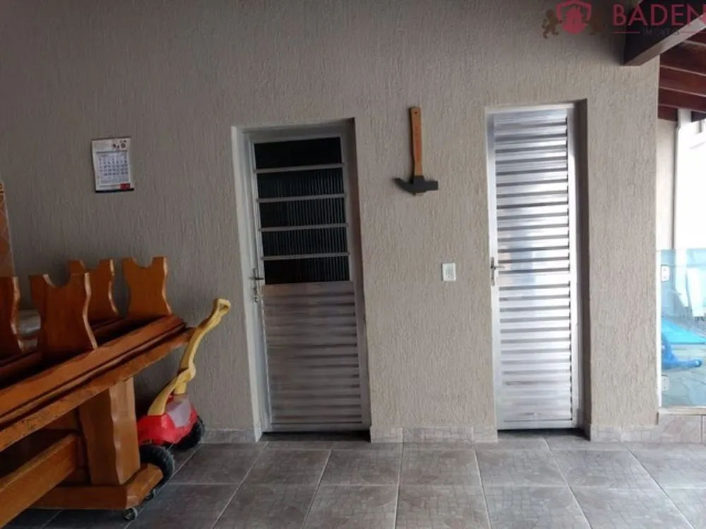 Casa, 3 quartos, 207 m² - Foto 4