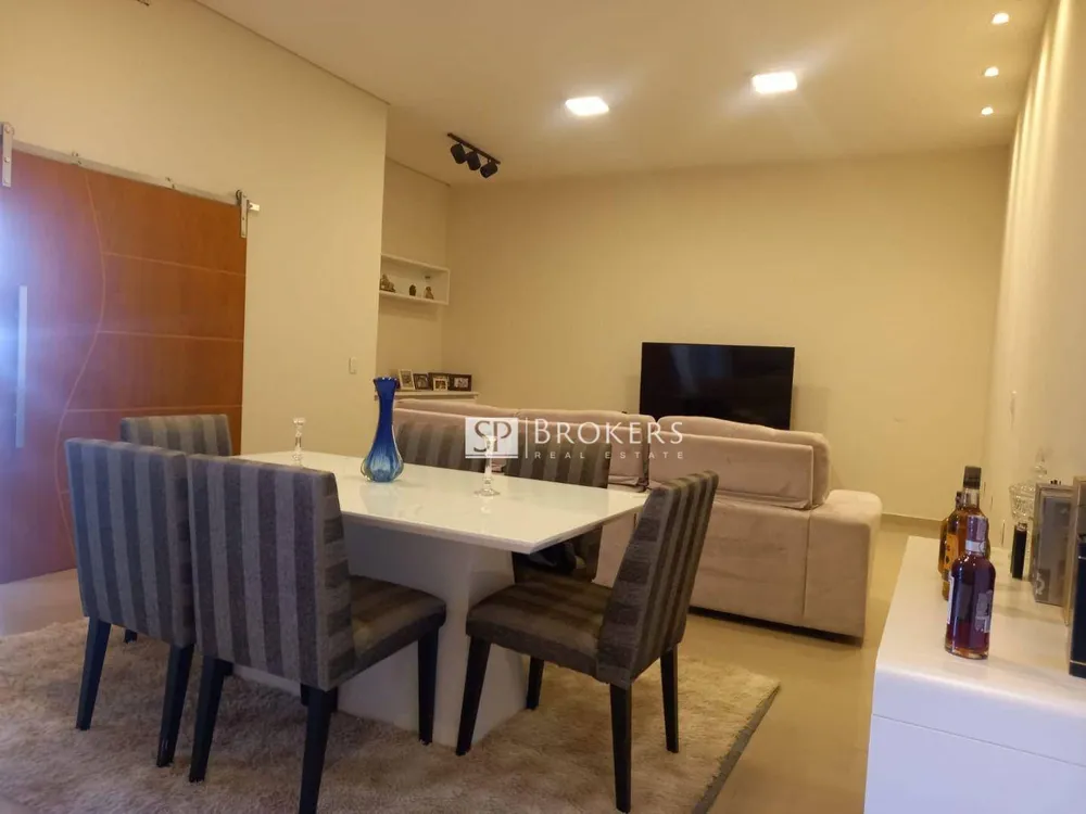 Casa, 3 quartos, 320 m² - Foto 1