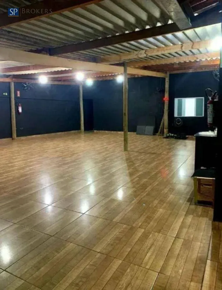 Casa, 2 quartos, 270 m² - Foto 3