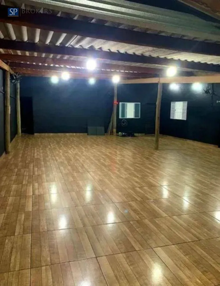 Casa, 2 quartos, 270 m² - Foto 2