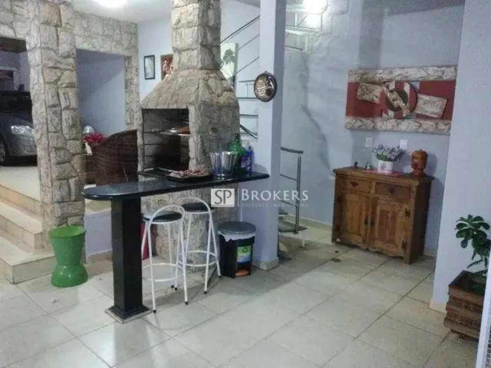 Casa, 3 quartos, 200 m² - Foto 3