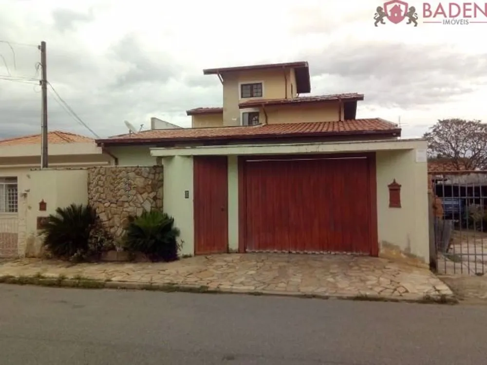 Casa, 4 quartos, 220 m² - Foto 2