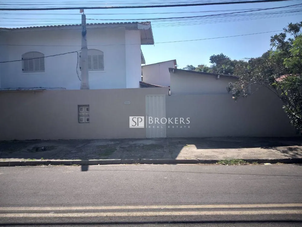 Casa, 3 quartos, 304 m² - Foto 3