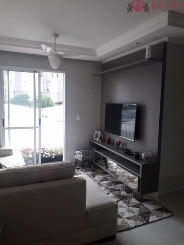 Apartamento, 3 quartos, 72 m² - Foto 2