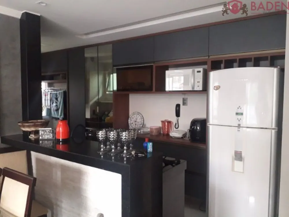 Apartamento, 3 quartos, 72 m² - Foto 3