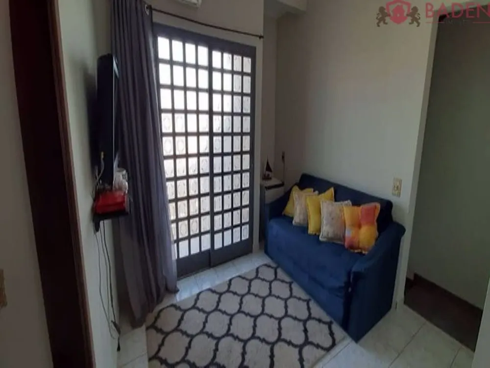 Casa, 3 quartos, 158 m² - Foto 4