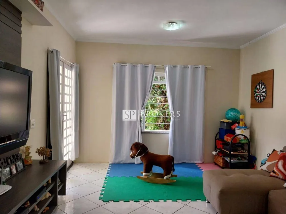Casa, 3 quartos, 300 m² - Foto 2