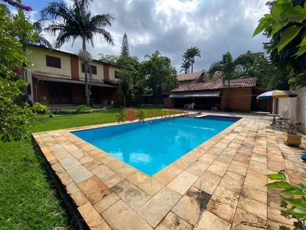 Chácara, 5 quartos, 1360 m² - Foto 1