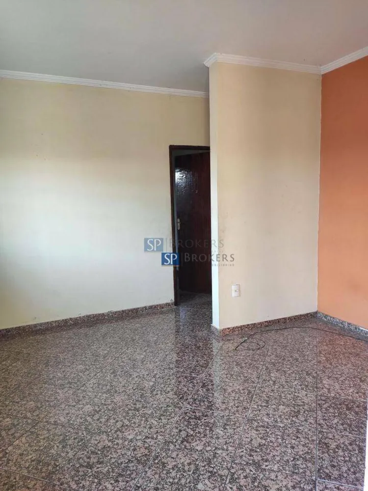 Casa, 4 quartos, 240 m² - Foto 4
