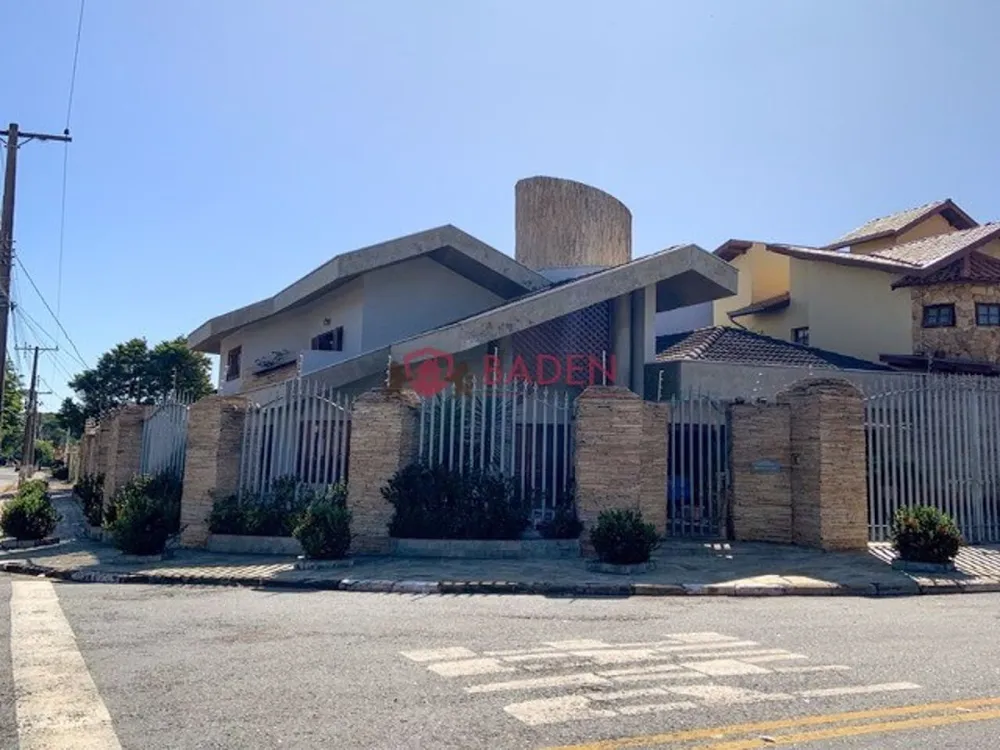 Casa, 5 quartos, 400 m² - Foto 1