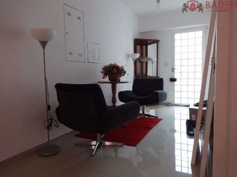 Casa, 5 quartos, 220 m² - Foto 2