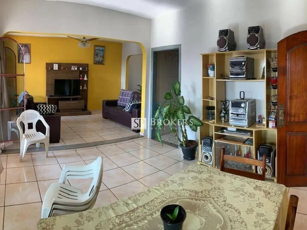 Casa, 3 quartos, 213 m² - Foto 4