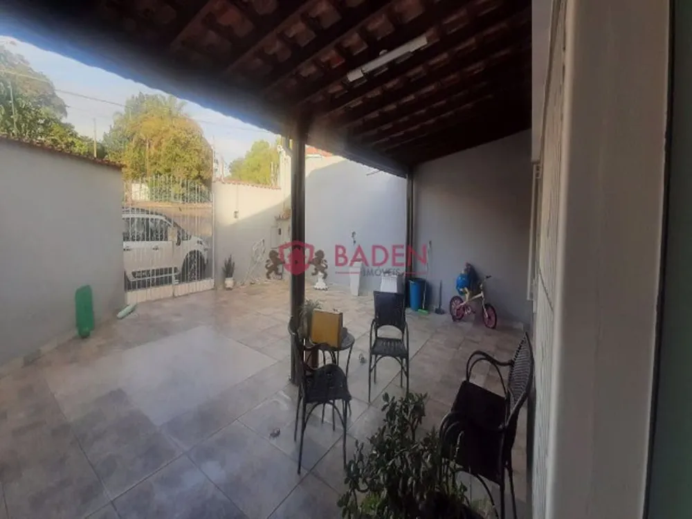 Casa, 4 quartos, 177 m² - Foto 2
