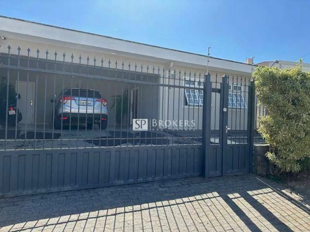 Casa, 3 quartos, 256 m² - Foto 2