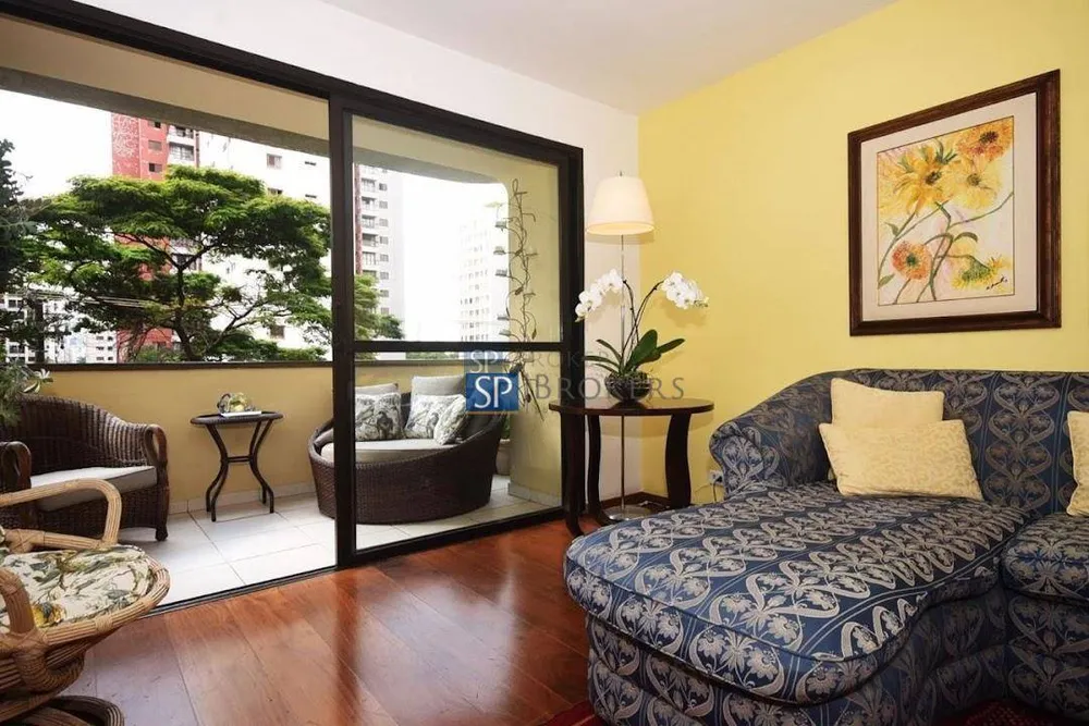 Apartamento, 3 quartos, 208 m² - Foto 1