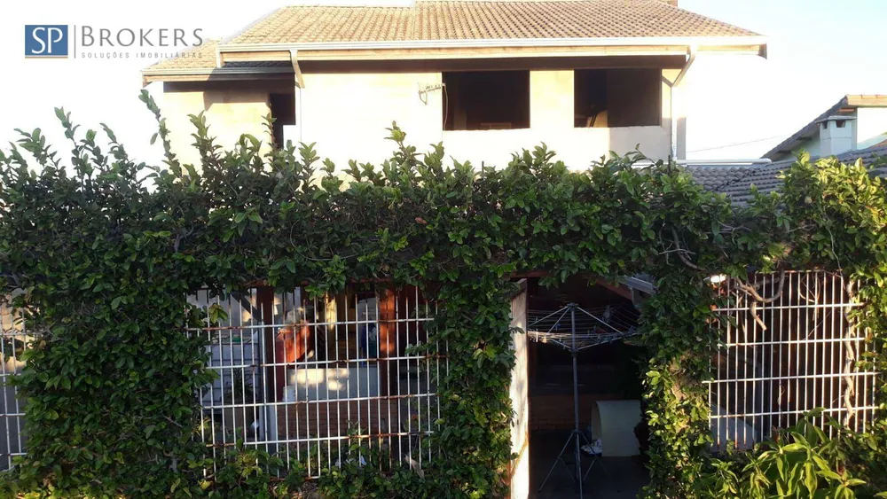 Casa, 3 quartos, 276 m² - Foto 2