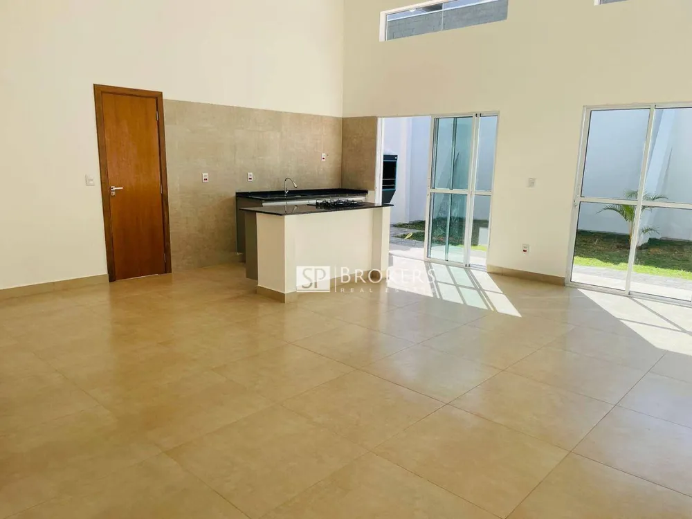 Casa, 3 quartos, 134 m² - Foto 2