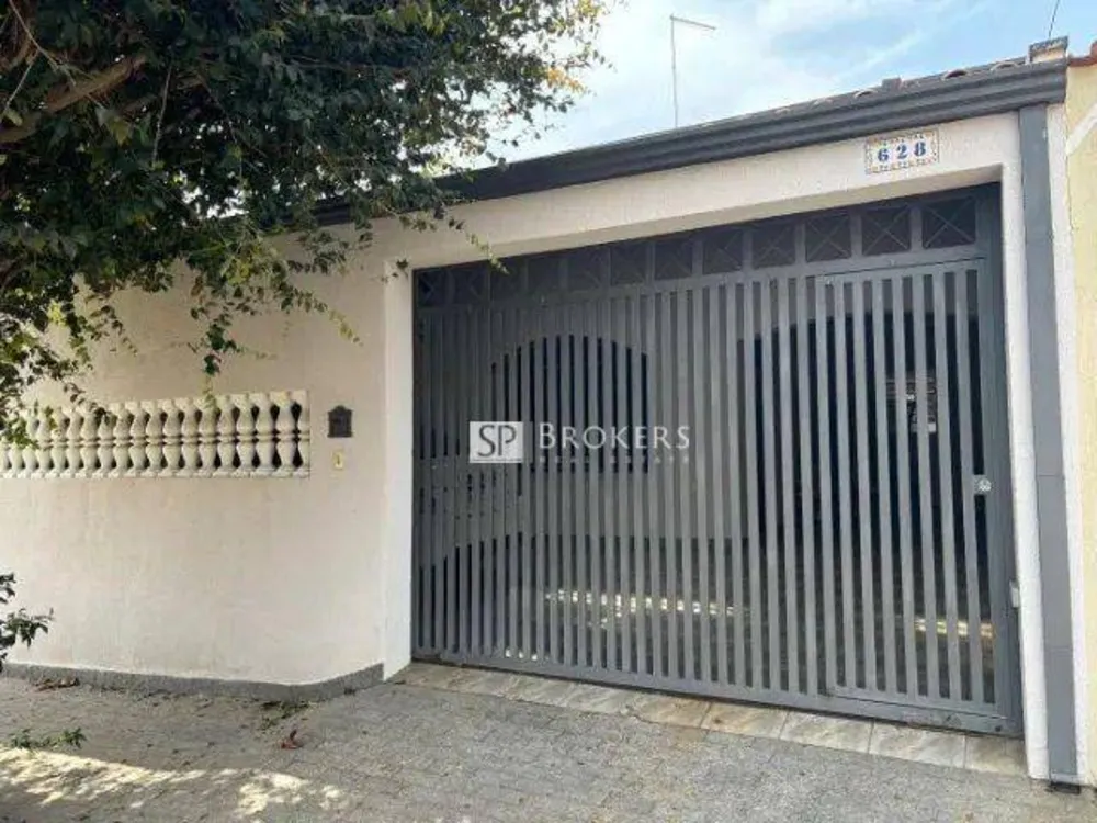 Casa, 4 quartos, 180 m² - Foto 1