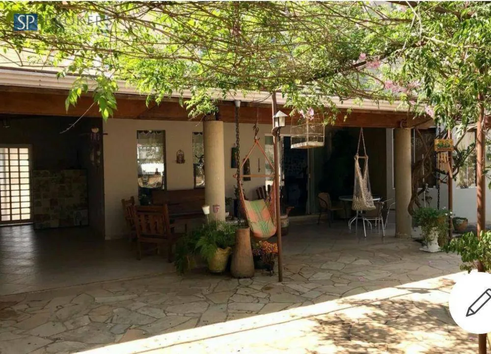 Casa, 4 quartos, 229 m² - Foto 4