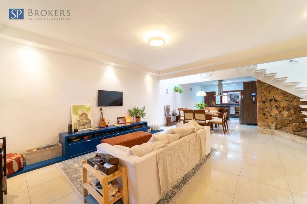 Casa, 2 quartos, 221 m² - Foto 4