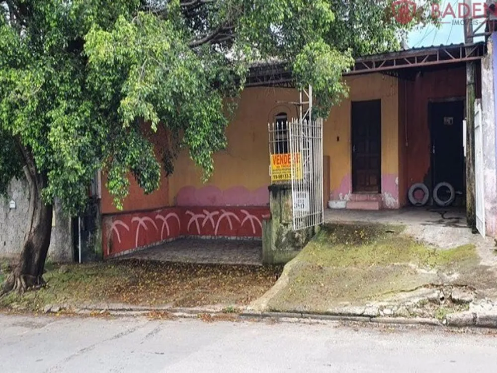 Casa, 5 quartos, 200 m² - Foto 1