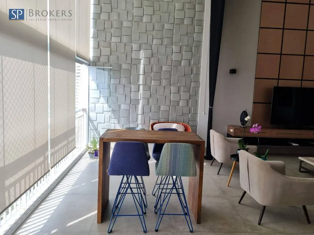 Apartamento, 3 quartos, 238 m² - Foto 1