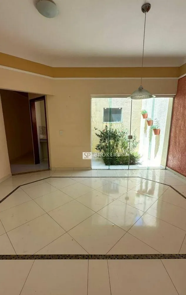 Casa, 3 quartos, 164 m² - Foto 4