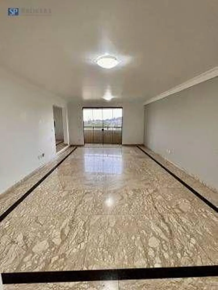 Apartamento, 3 quartos, 208 m² - Foto 3