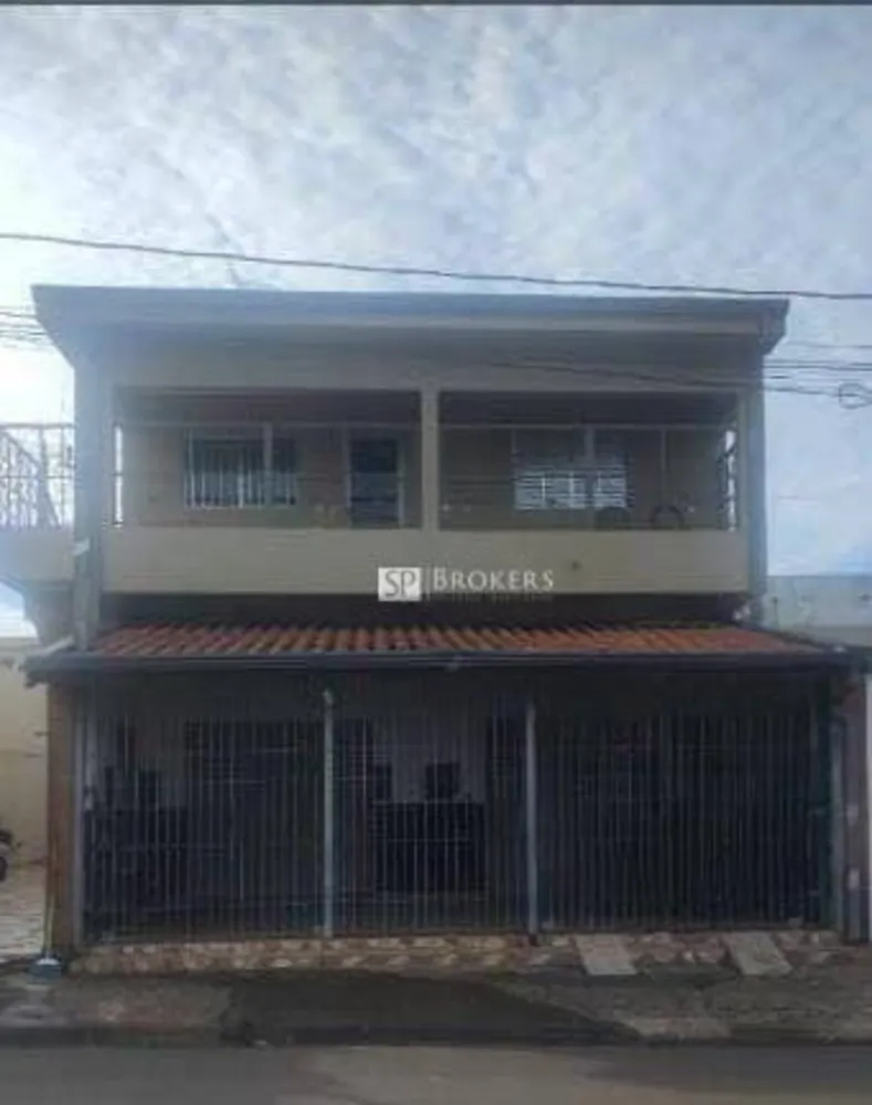 Casa, 3 quartos, 242 m² - Foto 1