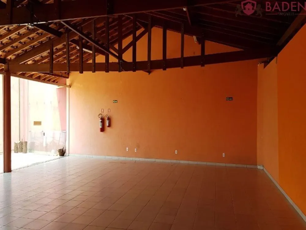 Casa, 3 quartos, 250 m² - Foto 3