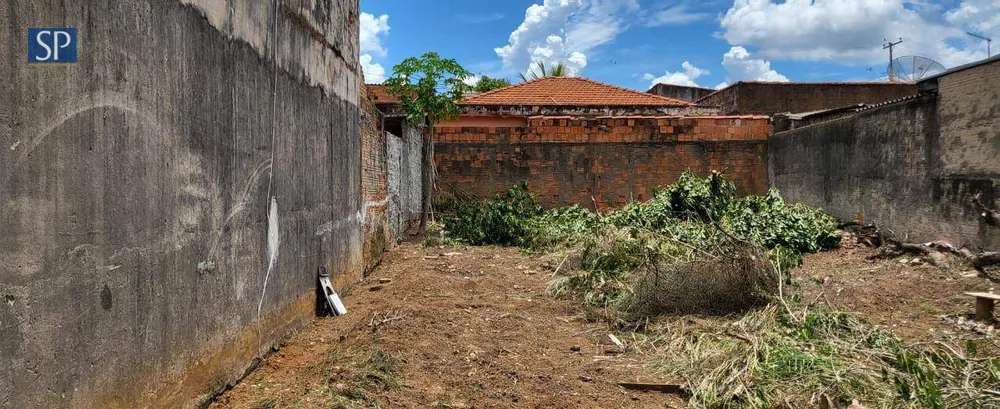 Terreno, 250 m² - Foto 1