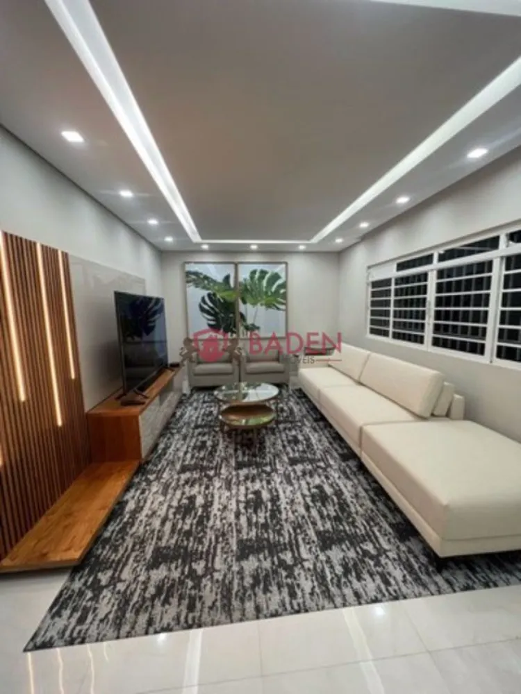 Casa, 4 quartos, 300 m² - Foto 3