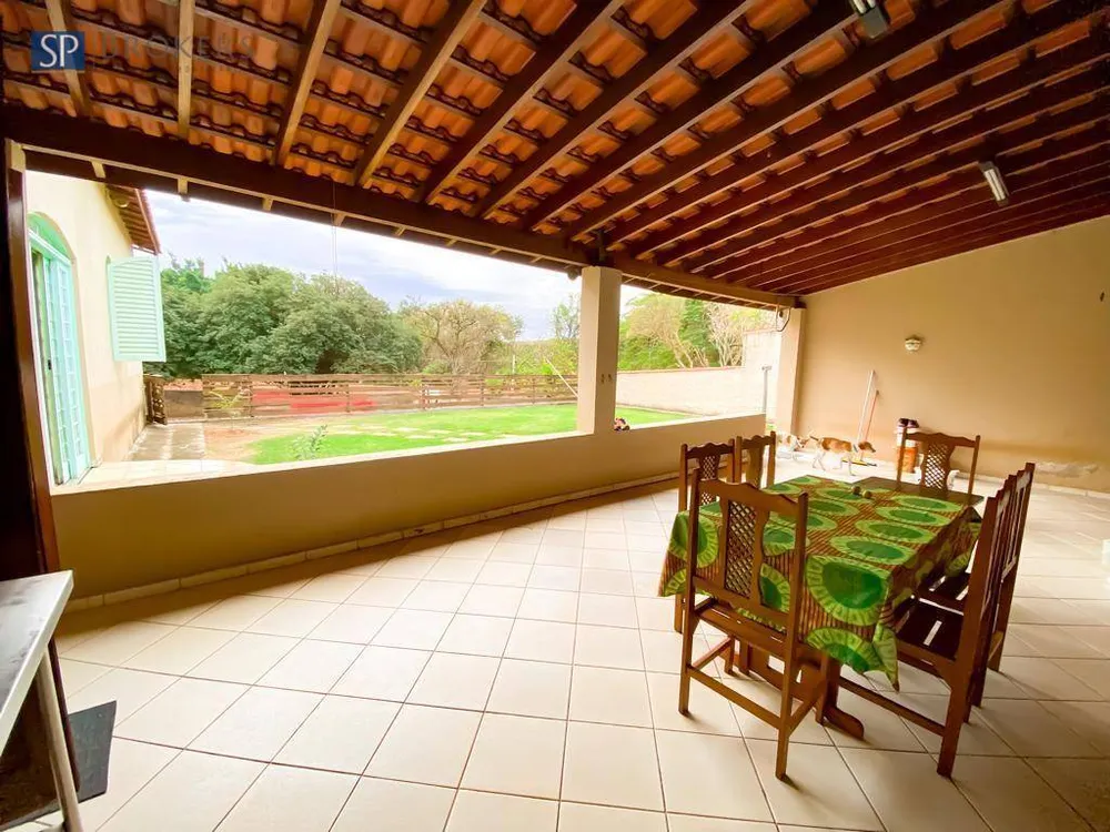 Chácara, 3 quartos, 1000 m² - Foto 1