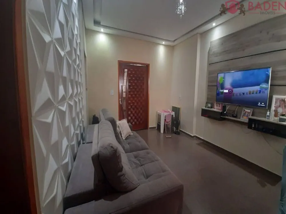 Casa, 2 quartos, 200 m² - Foto 1