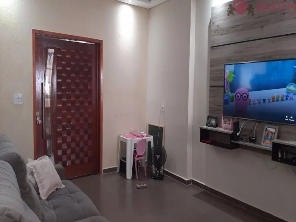Casa, 2 quartos, 200 m² - Foto 2