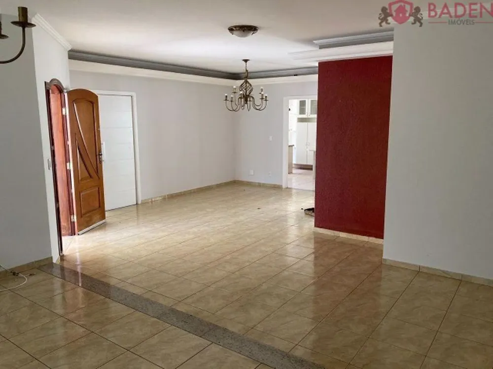 Casa, 3 quartos, 264 m² - Foto 4