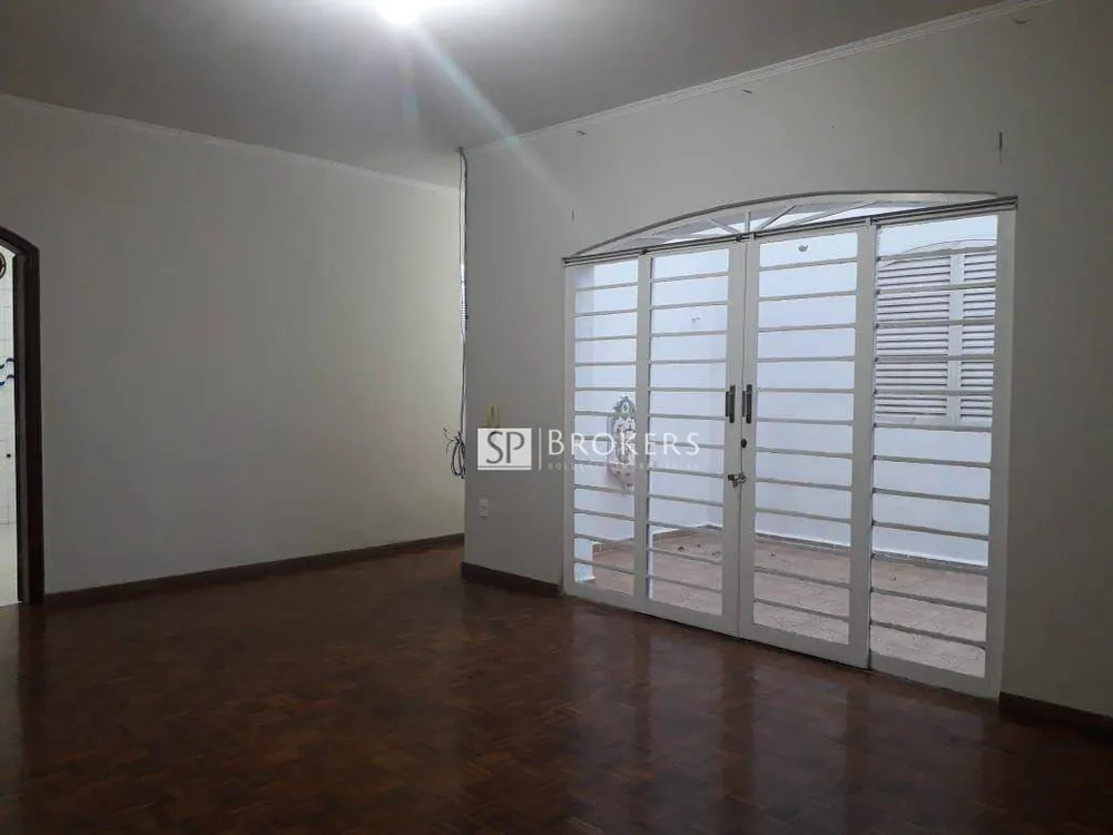 Casa, 3 quartos, 235 m² - Foto 3
